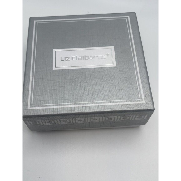 Lia Claiborne Boxed Necklace & Earring Set New - Picture 5 of 7